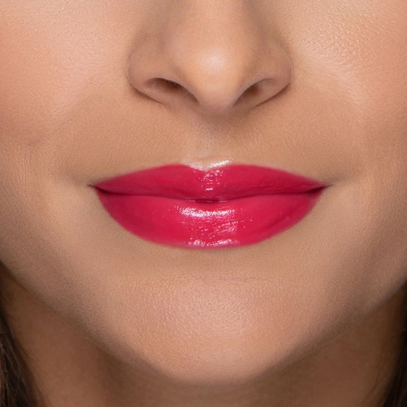 Too Faced - ‘Heart Core’ Heart Core Lipstick - Picture 8 of 8